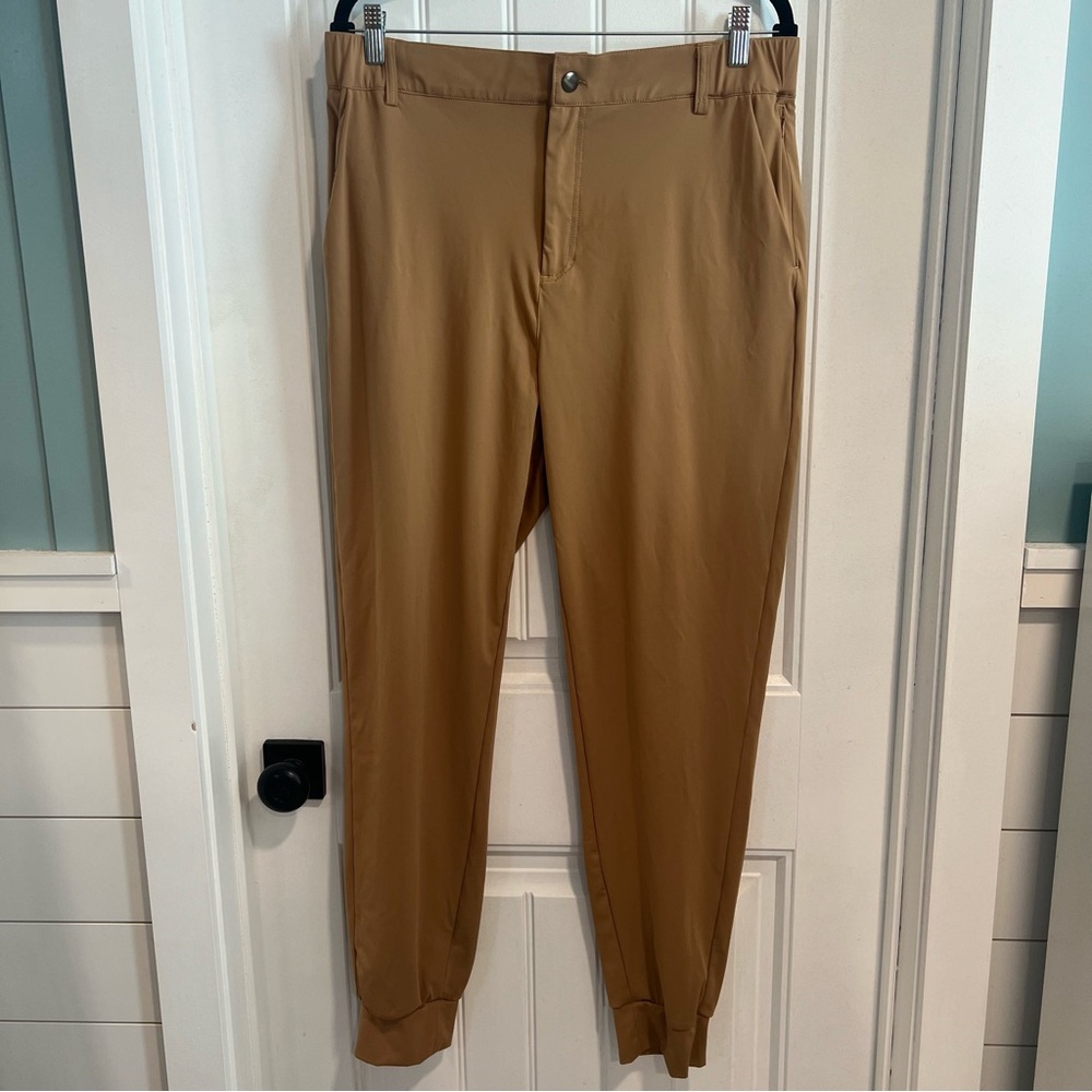Men's Tan 100%‎ Pocketed Polyester Joggers Jogging Pants. Size XL.